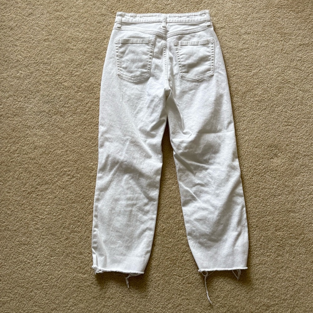 Wild Fable Women’s Highest Rise Straight Distressed Frayed Jeans. Size 10. - Picture 2 of 4
